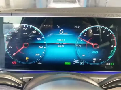 Photo 16 Mercedes GLE  350 e 4MATIC AMG Line 