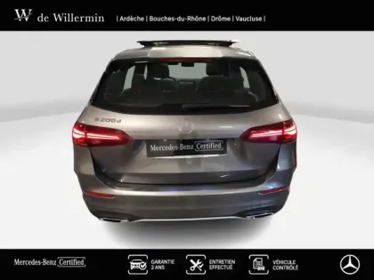 Photo 25 Mercedes Classe B 200 d AMG Line