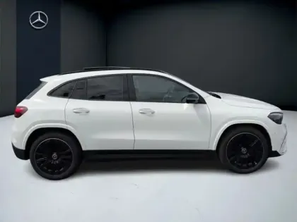 Photo 25 Mercedes GLA 200 d AMG Line