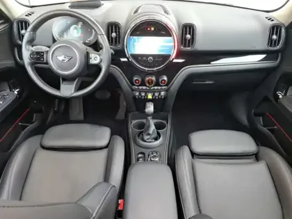 Photo 32 Mini Countryman Cooper S E Yours ALL4