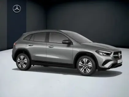 Photo 15 Mercedes GLA 200 d Progressive Line