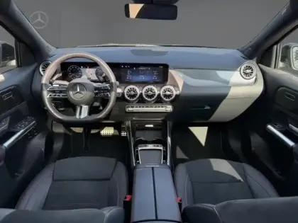 Photo 10 Mercedes GLA 250 e Hybrid EQ AMG Line