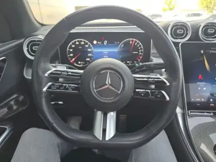 Photo 16 Mercedes GLC  300 e  Hybrid EQ 4MATIC AMG L