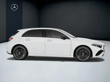 Photo 17 Mercedes Classe A 250 e Hybrid EQ AMG Line