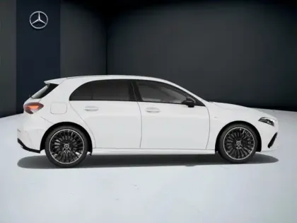 Photo 18 Mercedes Classe A 250 e Hybrid EQ AMG Line