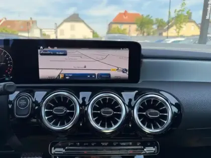 Photo 39 Mercedes Classe A 250 e Hybrid EQ AMG Line