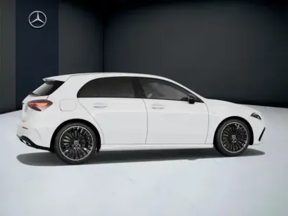 Photo 19 Mercedes Classe A 250 e Hybrid EQ AMG Line