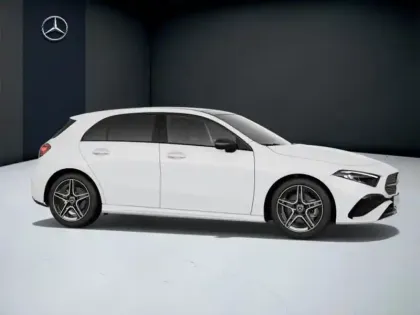 Photo 17 Mercedes Classe A 200 d AMG Line