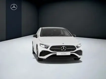 Photo 12 Mercedes Classe A 200 d AMG Line