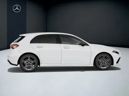 Photo 19 Mercedes Classe A 200 d AMG Line