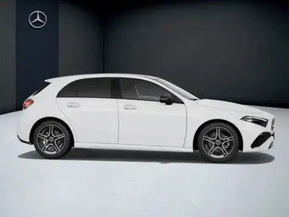 Photo 18 Mercedes Classe A 200 d AMG Line