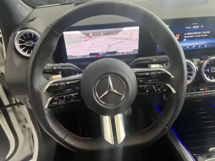 Photo 13 Mercedes GLA 200 d AMG Line