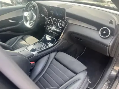 Photo 10 Mercedes GLC  220 d 4MATIC SUV AMG Line