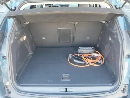 Photo 31 Peugeot 3008 II 1.6 HYBRID4 300 E-EAT8 Allure Pack