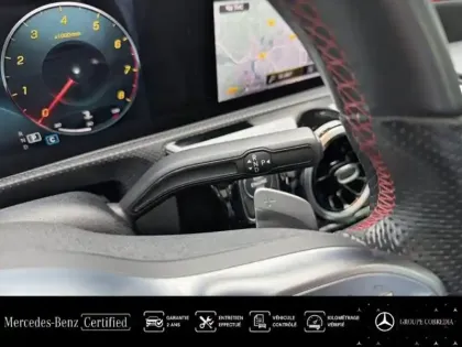 Photo 9 Mercedes Classe A  200 163ch AMG Line 7G-DCT