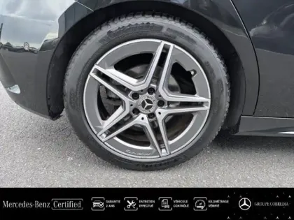 Photo 14 Mercedes Classe A  200 163ch AMG Line 7G-DCT