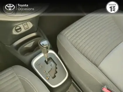 Photo 14 Toyota Yaris  110 VVT-i Ultimate CVT 5p