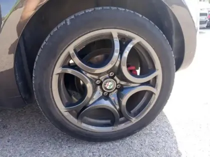 Photo 10 Alfa Romeo Mito  0.9 Twin Air 105ch Imola Stop&Start