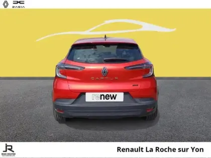 Photo 10 Renault Captur  1.6 E-Tech full hybrid 145ch Evolution