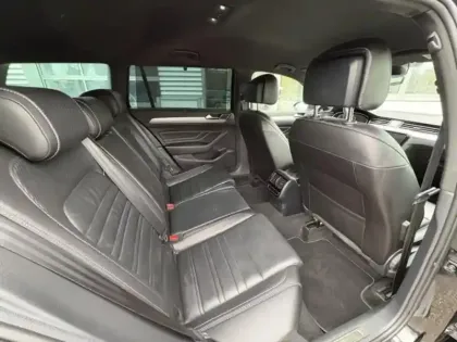 Photo 14 Volkswagen Passat  SW 2.0 TDI EVO 150ch R-Line DSG7 8cv