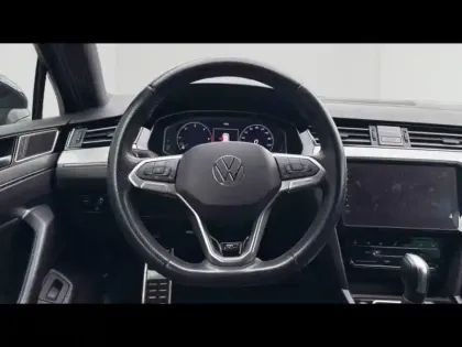 Photo 11 Volkswagen Passat  SW 2.0 TDI EVO 150ch R-Line DSG7 8cv