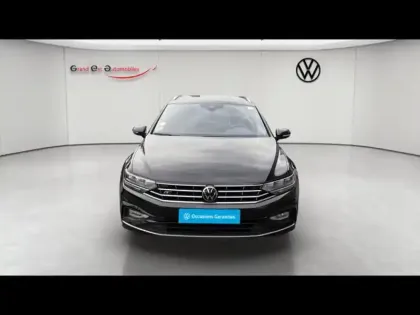 Photo 7 Volkswagen Passat  SW 2.0 TDI EVO 150ch R-Line DSG7 8cv