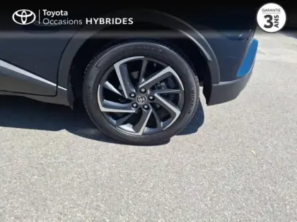 Photo 8 Toyota C-HR  2.0 Hybride 184ch Design Ultimate E-CVT