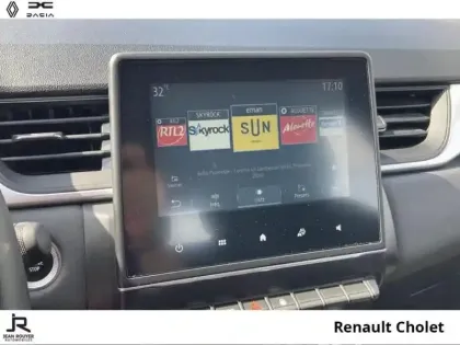 Photo 14 Renault Captur  1.6 E-Tech hybride 145ch Equilibre