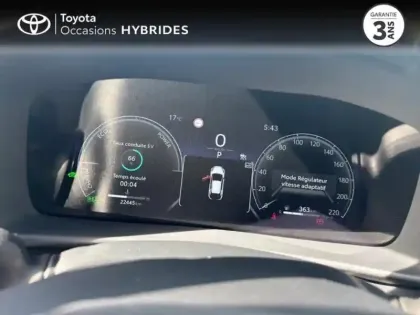 Photo 13 Toyota C-HR  2.0 Hybride 200ch Design