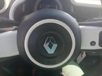 Photo 14 Renault Twingo  E-Tech Electric Equilibre R80 Achat Intégral