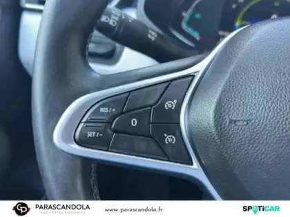 Photo 14 Renault Clio  1.6 E-Tech hybride 145ch Techno