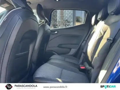 Photo 9 Renault Clio  1.6 E-Tech hybride 145ch Techno