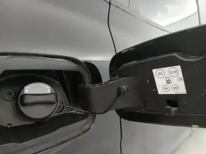 Photo 9 Renault Arkana  1.3 TCe mild hybrid 140ch Evolution EDC -22