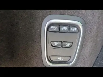 Photo 13 Renault Espace  1.6 dCi 160ch energy Initiale Paris EDC