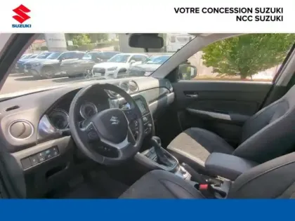 Photo 12 Suzuki Vitara  1.5 Dualjet Hybrid 115ch Style Auto Allgrip