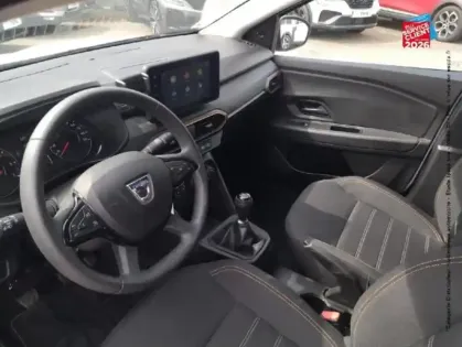 Photo 27 Dacia Sandero  1.0 TCe 90ch Stepway Essentiel -22