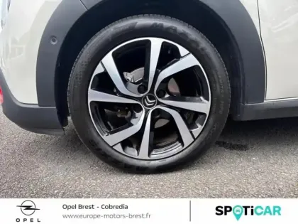 Photo 5 Citroën C3  1.2 PureTech 110ch S&S Shine EAT6
