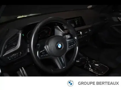 Photo 14 BMW Serie 1 Série 1 116dA 116ch M Sport DKG7