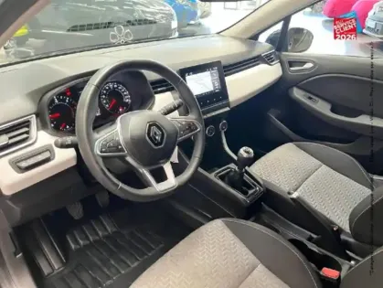 Photo 14 Renault Clio  1.5 Blue dCi 100ch Evolution