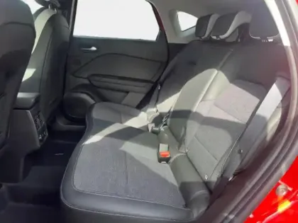Photo 11 Renault Captur  1.6 E-Tech hybride 145ch Techno