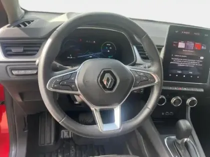 Photo 14 Renault Captur  1.6 E-Tech hybride 145ch Techno