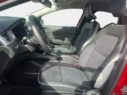Photo 13 Renault Captur  1.6 E-Tech hybride 145ch Techno