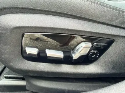 Photo 10 BMW Serie 5 Série 5 Touring 530dA xDrive 286ch M Sport Steptronic