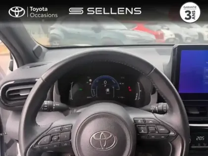 Photo 12 Toyota Yaris  Cross 116h Design MC24
