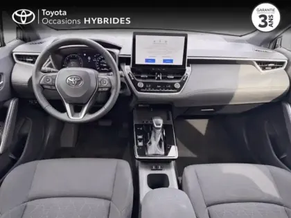 Photo 13 Toyota Corolla  Cross 1.8 140ch Style Pack Confort