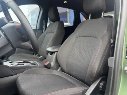 Photo 9 Ford Kuga  2.5 Duratec 180ch Hybrid FlexiFuel ST-Line Powershift