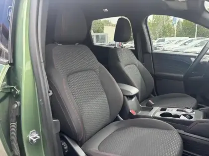 Photo 10 Ford Kuga  2.5 Duratec 180ch Hybrid FlexiFuel ST-Line Powershift