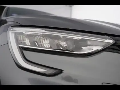 Photo 10 Renault Arkana  1.6 E-Tech hybride 145ch Engineered -22