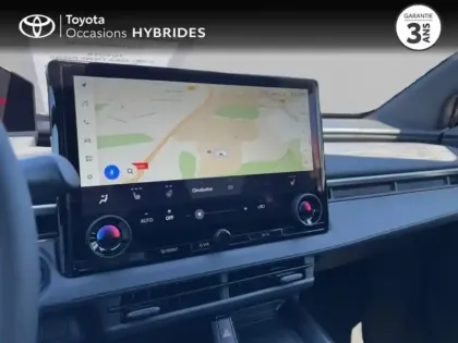Photo 14 Toyota C-HR + 224ch 77kWh Design Grande Autonomie