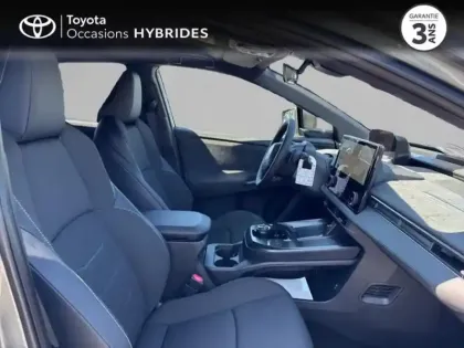 Photo 5 Toyota C-HR + 224ch 77kWh Design Grande Autonomie